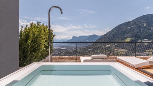 Tirolo Cabin | Experience Arua Private Spa Villas: Rated 9.8 with Pool & Ocean Views