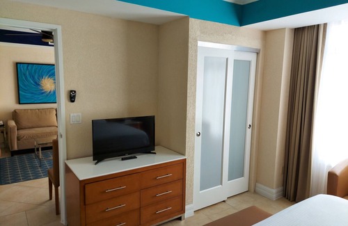 Palm Beach Resort | ARUBA PHOENIX RESORT