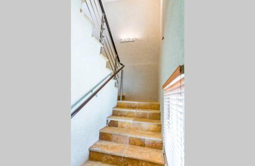 Noord Apartment | Oceanfront Aruba Solarium Apartment - Guest Rated 9.8/10