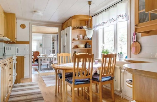 Arvidstorp House | Experience Arvidstorp: Oceanfront Pet-Friendly Retreat