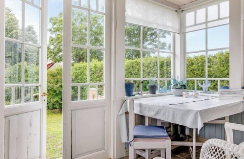 Arvidstorp House | Experience Arvidstorp: Oceanfront Pet-Friendly Retreat