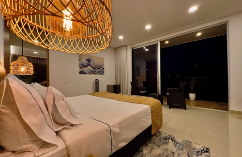 El Penol Hotel | Ocean View Bliss at Arvum Hotel Boutique - 4 Star Stay