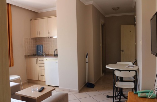 Icmeler Apartment | Discover Arya Apart: Pet-Friendly with Oceanfront Views