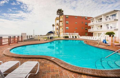 Ormond Beach Hotel | Discover Arya Blu Inn and Suites with Oceanfront Comfort