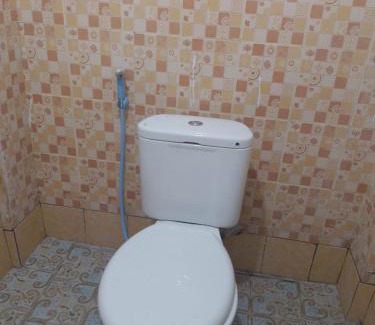 Kecamatan Gunungsari House | Batubutir Homestay: Guest Rated 9/10 with Pet-Friendly Amenities