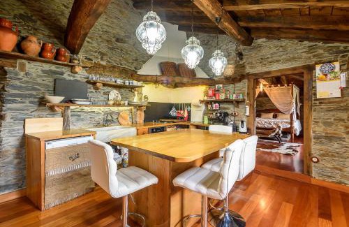 Villanueva de Oscos Apartment | As Casias d'Oscos