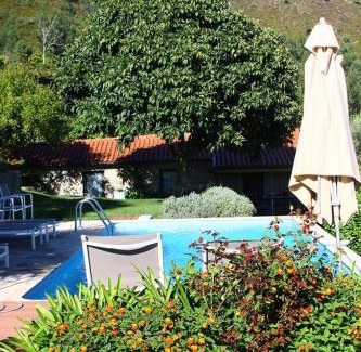 Arcos de Valdevez House | Unforgettable Stay at As Casinhas de Loureda - 10/10 Rating