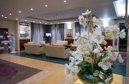 Cesano Maderno Hotel | Welcoming AS Hotel dei Giovi: 4-Star Comfort & Spa