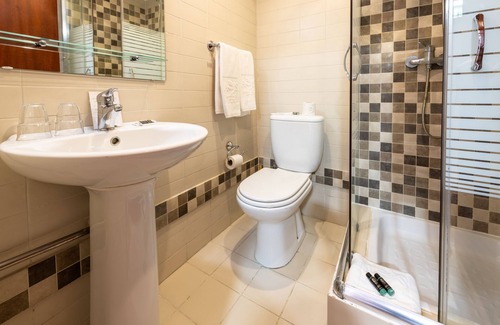 Sao Joao da Madeira Hotel | Discover AS São João da Madeira with Spa and Breakfast