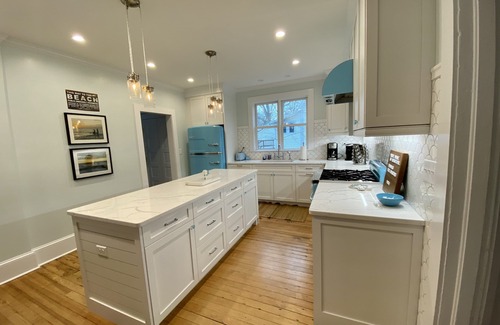 Cape Charles House | HGTV Featured 4 BR Beach Haven with Ocean Views & Golf Cart