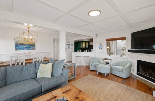 Bald Head Island Condo | Pet-Friendly Timbercreek Unit with Ocean View & Pool