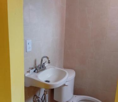 Calnali Apartment | Asadero y habitaciones