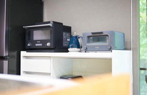 Fujinomiya House | Family-Friendly Villa Fuji-fumoto with Cozy Fireplace