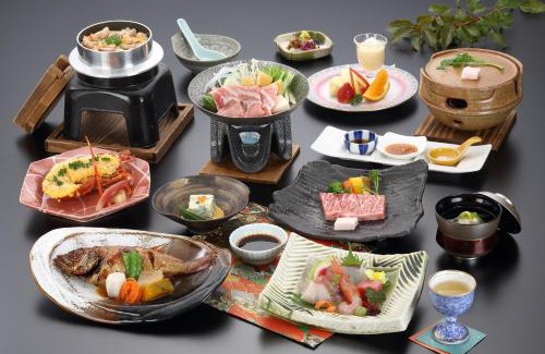 Kinosaki Onsen Hotel | Asagiriso: Guest Rated 9/10 with Spa and Hot Tub Access