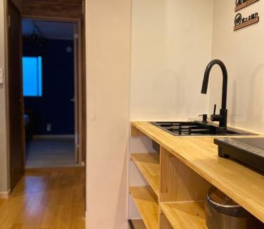 Kiyokawa Villa | Asakusa Inn: Comfortable House with Rooftop Balcony