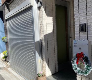 Kiyokawa Villa | Asakusa Inn: Comfortable House with Rooftop Balcony