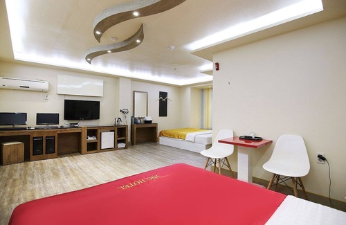 Oncheon-dong Hotel | Eco-Friendly Comfort at Asan ING: Kids Welcome & Breakfast