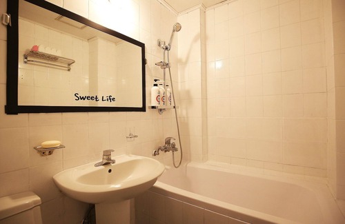 Araemojong Hotel | Budget-Friendly Asan Star Self Check-in Motel with Breakfast