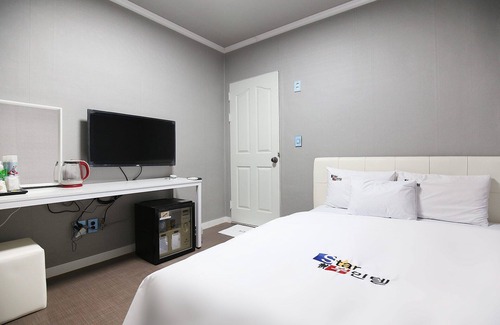 Araemojong Hotel | Budget-Friendly Asan Star Self Check-in Motel with Breakfast