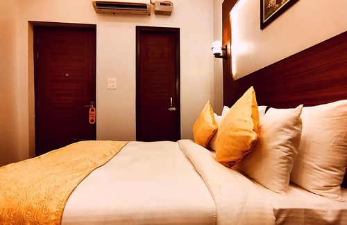 Moradabad Hotel | Comfortable Asapian House - Family-Friendly Stays in Moradabad