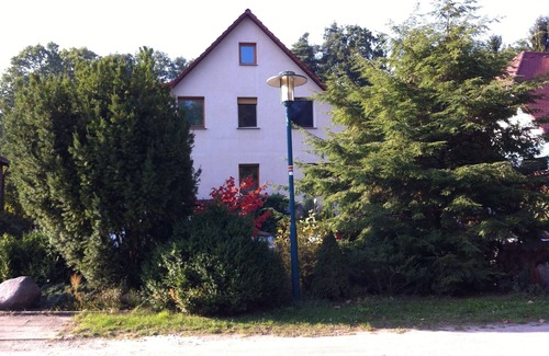 Gross Schoenebeck Apartment | Cozy Ascanian Apartment by the Channel for 2-3 Guests