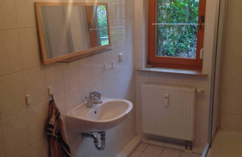 Gross Schoenebeck Apartment | Cozy Ascanian Apartment by the Channel for 2-3 Guests