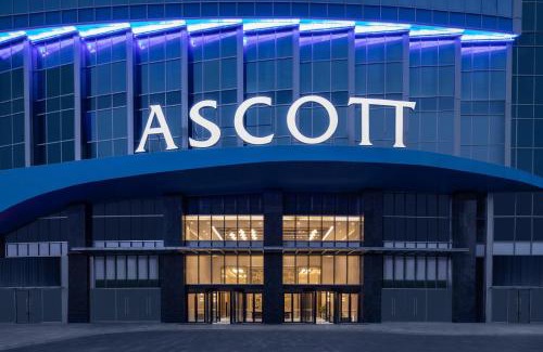 Shunde Apartment | Elegant Ascott M-City Foshan: Pet Friendly with Pool Access