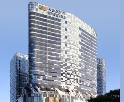 Dongzhimen Apartment | Elegant Ascott Raffles City Beijing with Pool & Breakfast