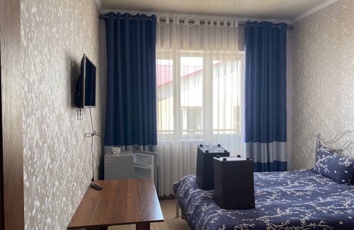 Bosteri House | Discover Asem: Family-Friendly Stay with Breakfast Included