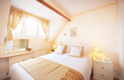 York Bed & Breakfast | Experience Comfort at Ashbourne House - 4 Star Stay