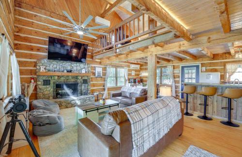 Warrensville House | Ashe County Log Cabin with Mountain Views and Sauna