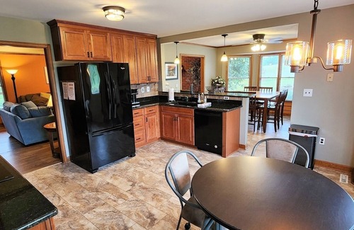Luray Cabin | Exceptional Ashleyrose on the River with Private Pool & Spa