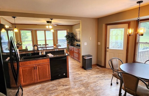 Luray Cabin | Exceptional Ashleyrose on the River with Private Pool & Spa