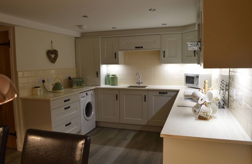 Kelstedge Cottage | Delightful Ashover Derbyshire Holiday Cottage with Ensuite