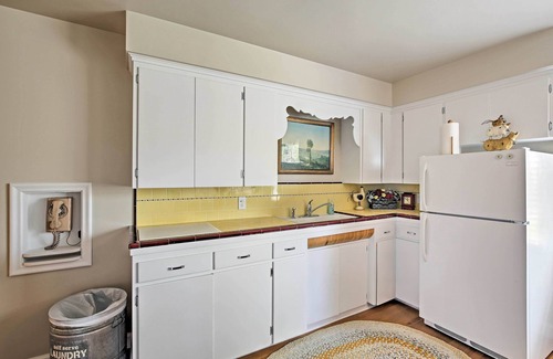 Ashton House | Ashton Escape: Family-Friendly Retreat Near West Yellowstone