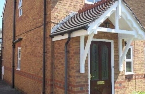 Hoole House | Discover Ashtree House: Prime Location with Private Parking