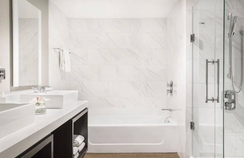 Union Square Hotel | Tranquil Junior Suite at Hotel Nikko San Francisco