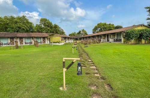 Haripur Cabin | Experience Asiatic Lion Lodge with Pool and Family-Friendly Fun