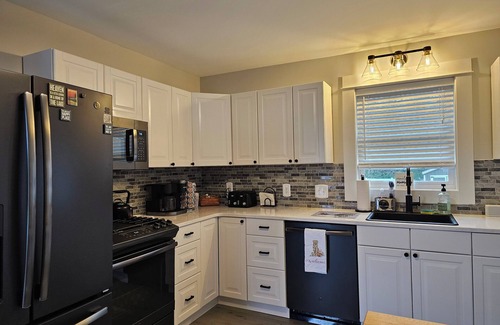 Grand Haven House | Unwind in a Pet-Friendly Retreat Near Downtown and the Beach