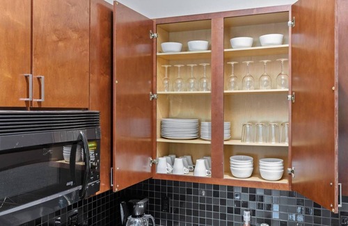 First Ward Apartment | Convenient Stay: 10 Min Walk to Epicentre with Wifi