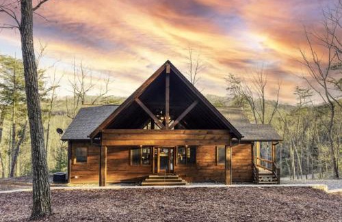 Blue Ridge House | Aska Lux Retreat - Views Hot Tub & Game Room