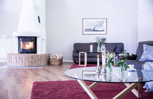 Lerum Hotel | Experience Comfort at Aspenäs Herrgård with Spa & Pool