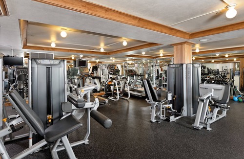 Aspen Condo | Discover Aspen Alps: Studio with Kitchenette & Amenities