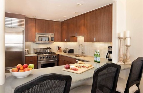 Aspen Condo | Experience Aspen Alps: 4-Star Stay with Spa & Pool