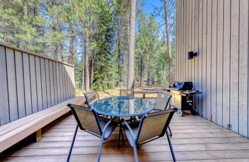 Black Butte Ranch House | Elegant Aspen House 21: Rated 10/10 with Private Pool