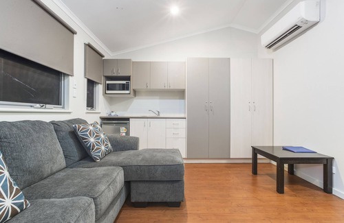 Baynton Hotel | Discover Aspen Karratha Village: Family-Friendly Retreat