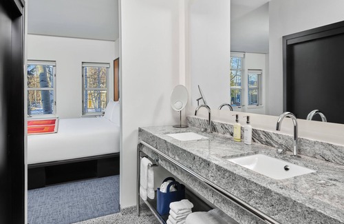 Aspen Hotel | Experience Aspen Meadows Resort: Rated 9/10 with Spa & Pool