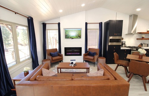 Angel Fire Cabin | Experience Aspen Springs: Family-Friendly Comfort & Amenities