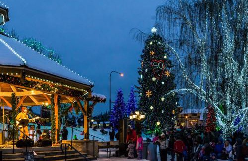 Downtown Leavenworth Hotel | Family-Friendly Retreat at Aspen Suites 506: The Nest