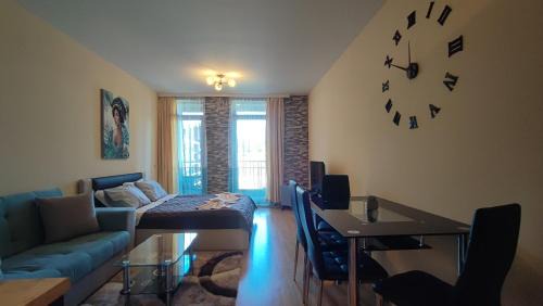 Razlog Apartment | Top-Rated Aspen Valley Studio Apartment with Ocean Views